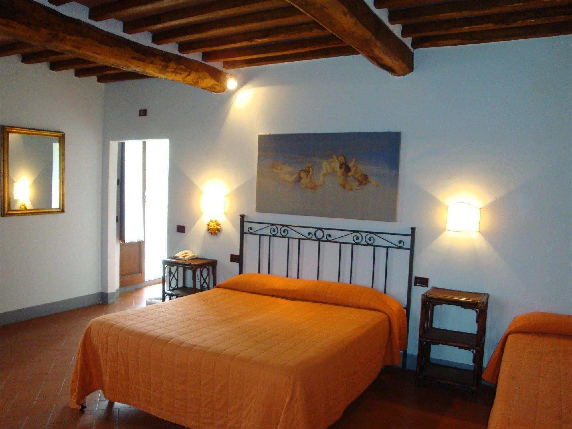 Hotel Le Vigne Villa  Bagian luar foto